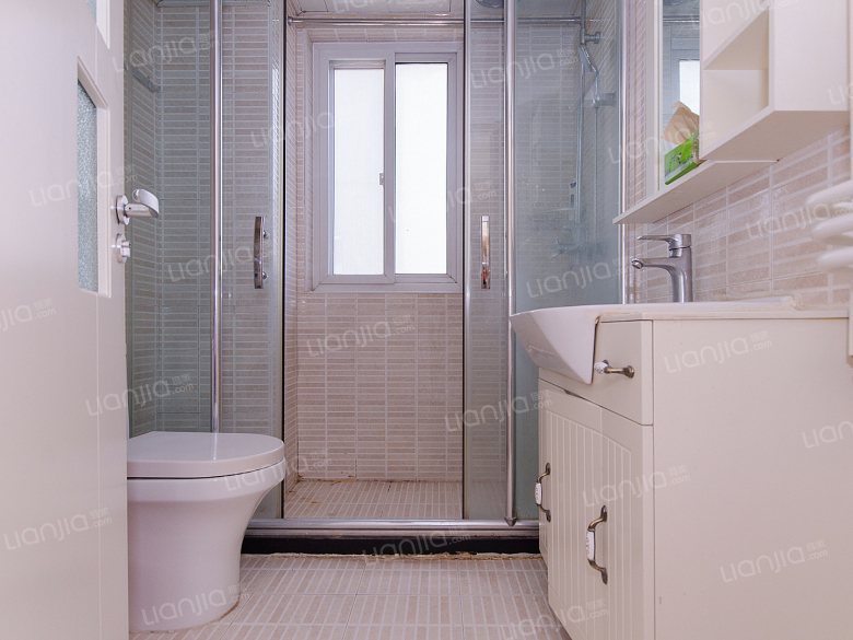 丽景天成二期，两室1厅，朝北